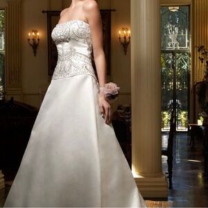 Casablanca Bridal Dimond Collection Aline Satin Swarovski Crystal Corset